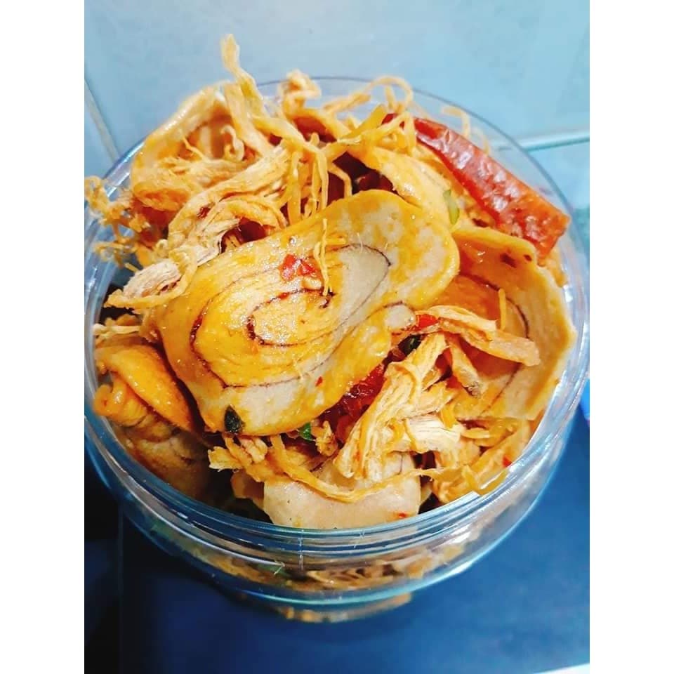 Tai Heo Lắc Khô Gà 250G