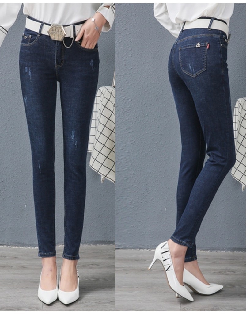 Quần jean nữ dài cào xước nhẹ 1032.110