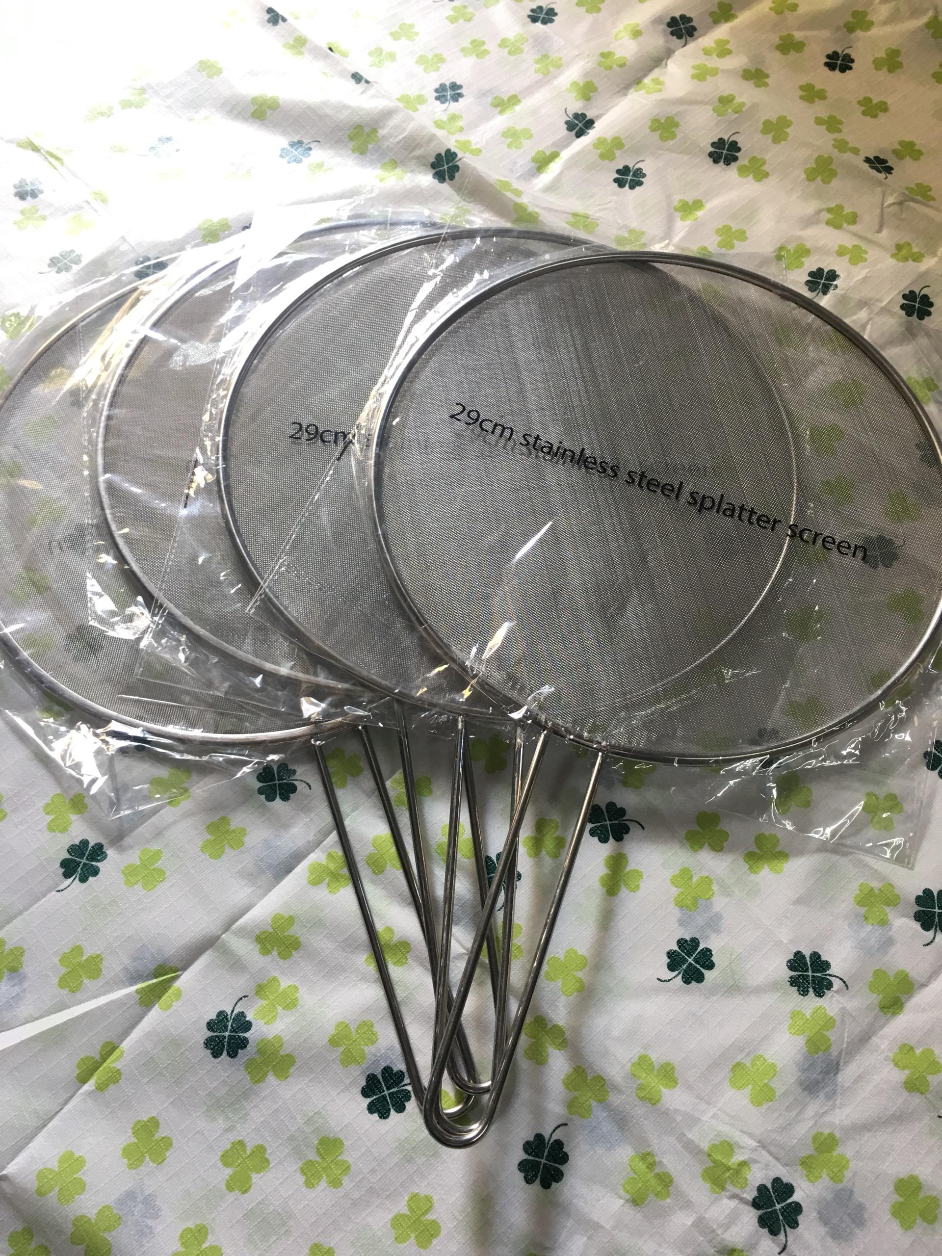 3 miếng nắp Inox chặn dầu mở. Kích thước size 29cm