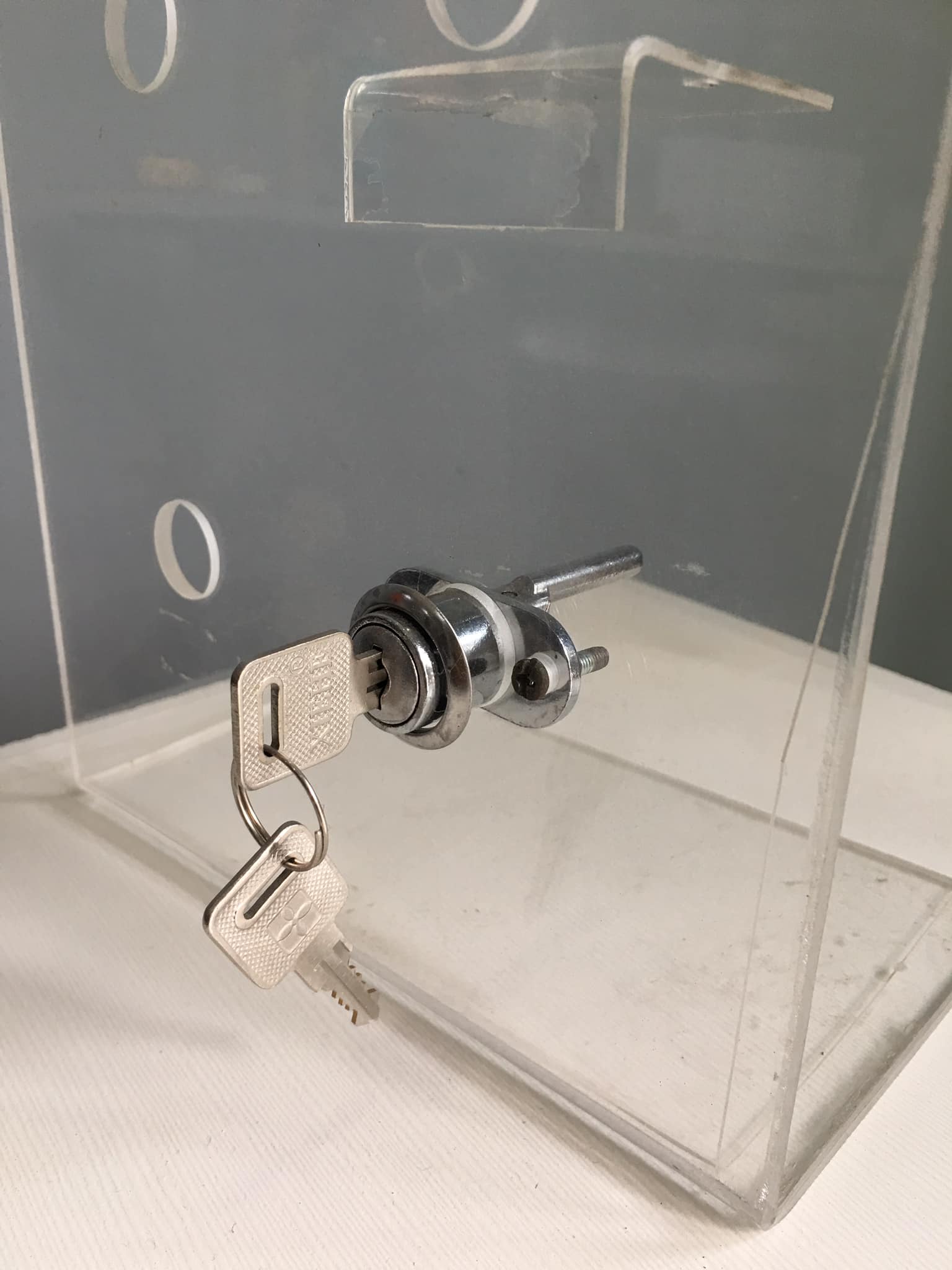 [HCM]Khóa tủ gỗ 3 ngăn Xiehe