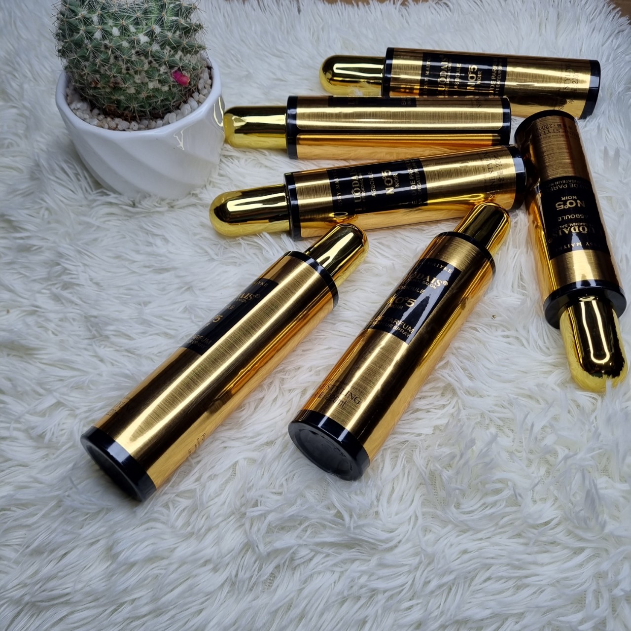 XỊT DƯỠNG TÓC NO5