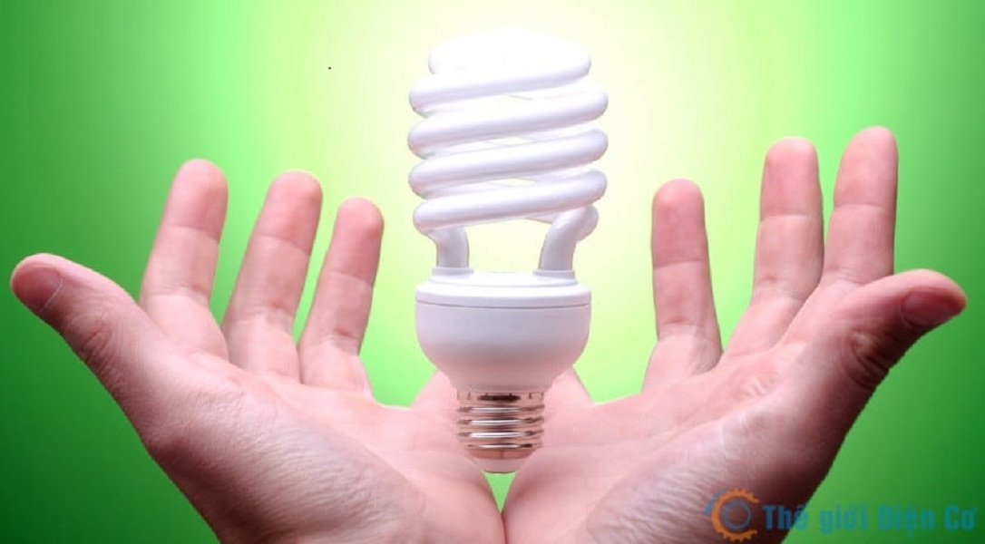 Đèn compact 15w đuôi vặn e27