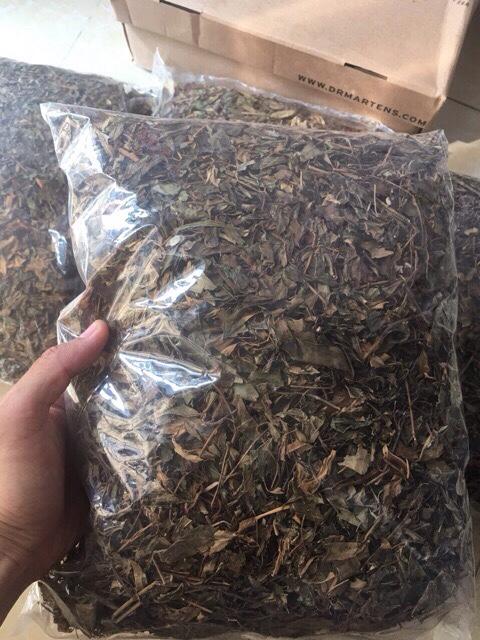LÁ ĐINH LĂNG KHÔ LOẠI SIÊU NGON 500GR