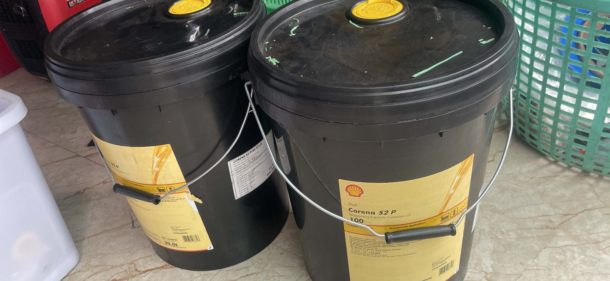 Dầu nén khí piston Shell Corena S2 P100