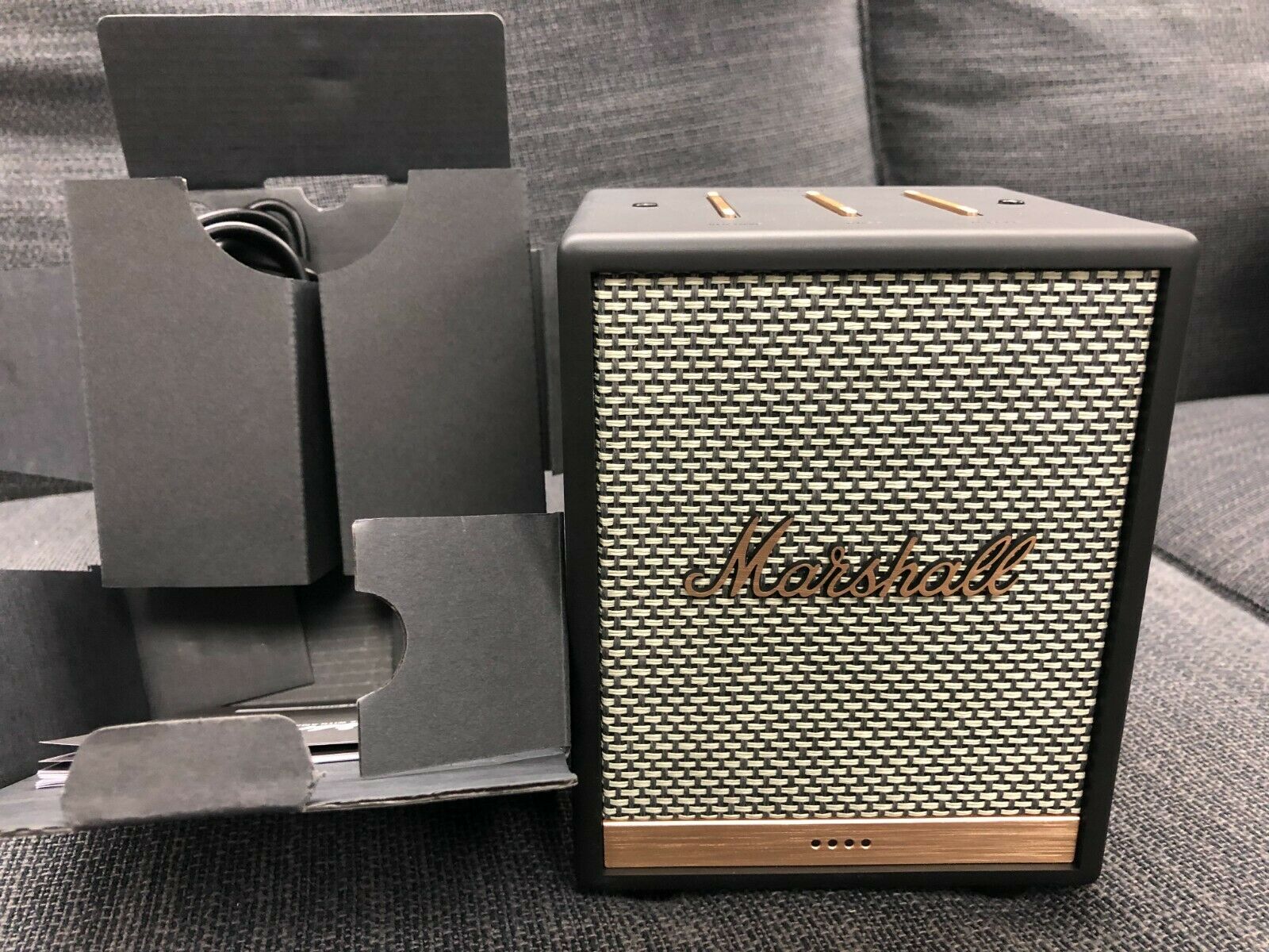 Marshall Uxbridge - Loa bluetooth không dây Marshall Ubridge