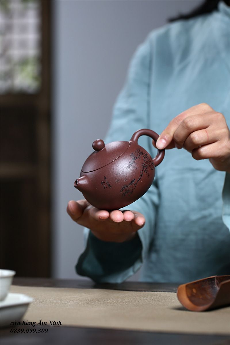Ấm Tử Sa Nghi Hưng Tây Thi 180 ml (Tử Nê)