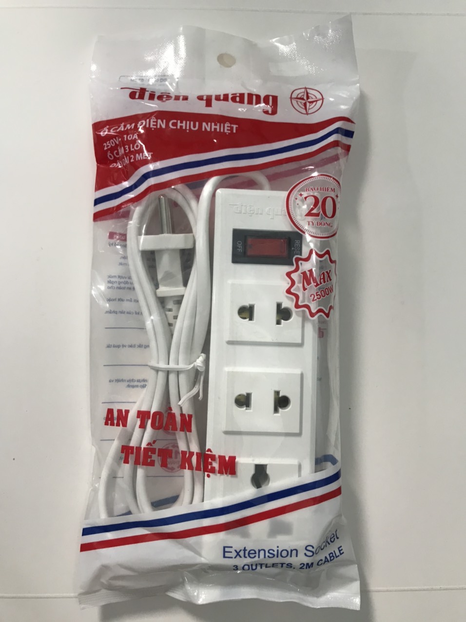 [HCM]Ổ Cắm Điện Quang ĐQ 002A-02-2M (3 lỗ dây 2 met)