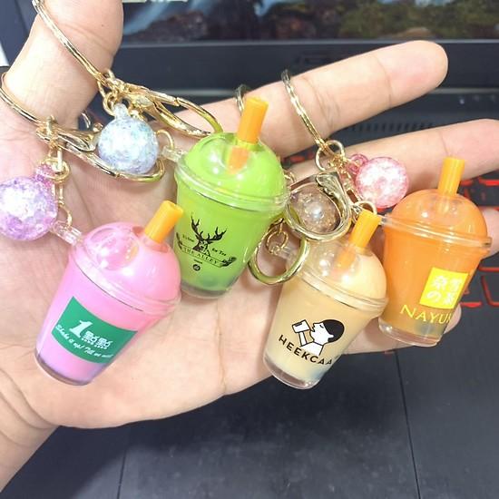 Móc khóa ly trà sữa nhiều màu StarBuck