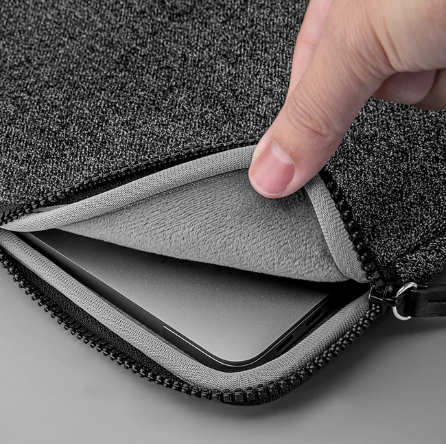 Túi LAUT INFLIGHT Protective Sleeve for MacBook 13-inch