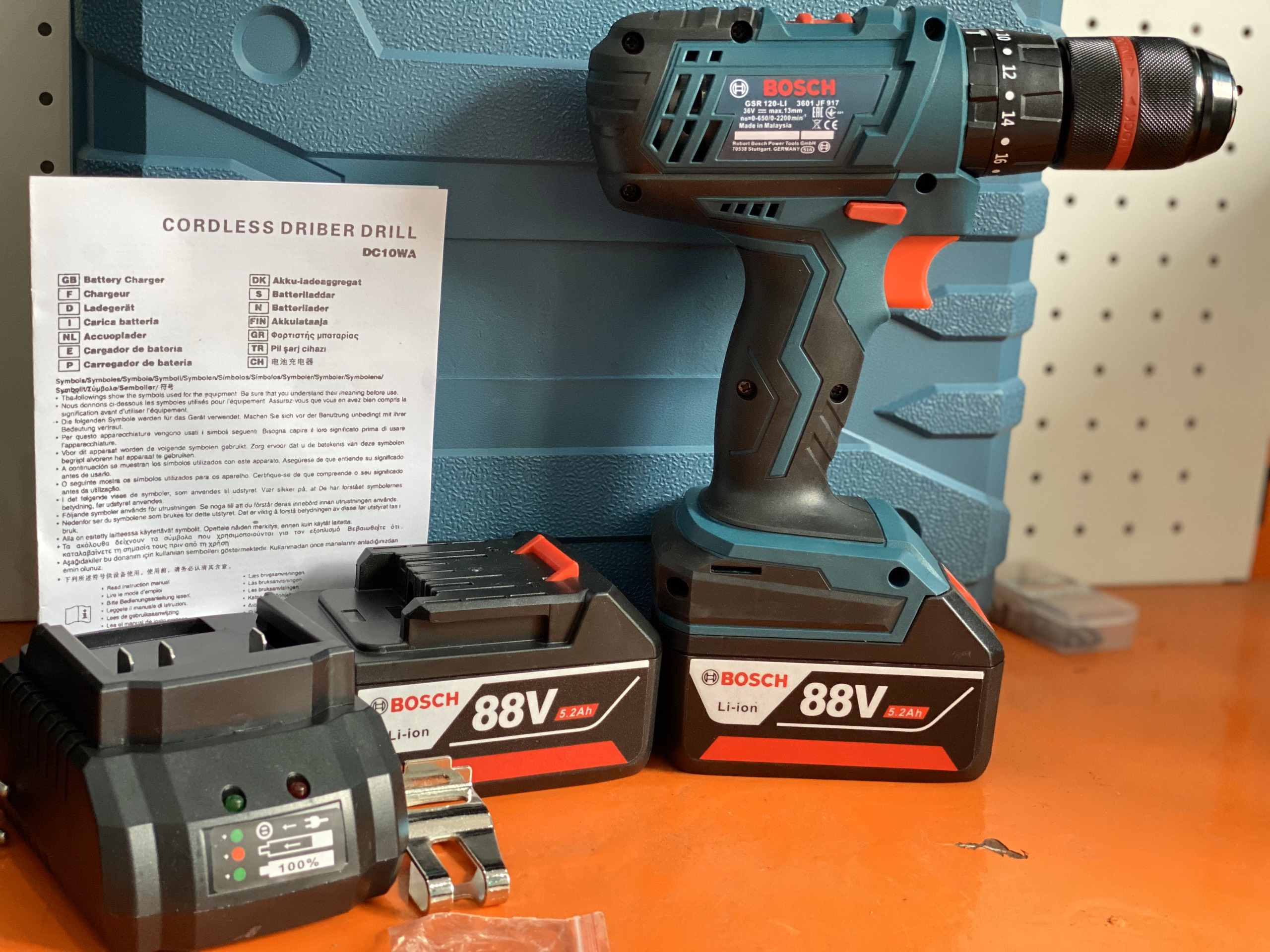 Máy khoan pin BOSCH 88V pin 10 CELL
