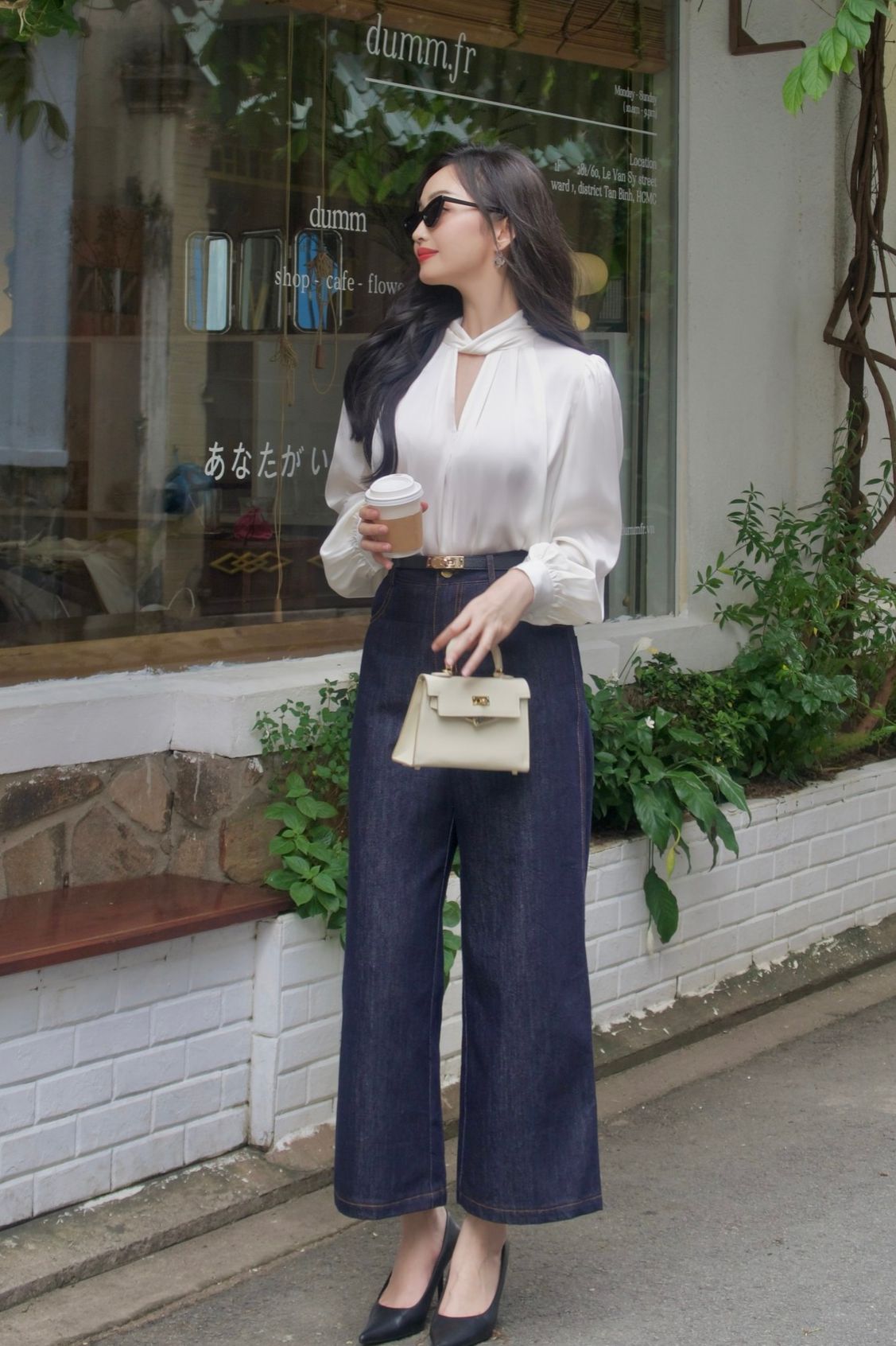 Áo sơ mi lụa cổ V HUONG BOUTIQUE BSSM23