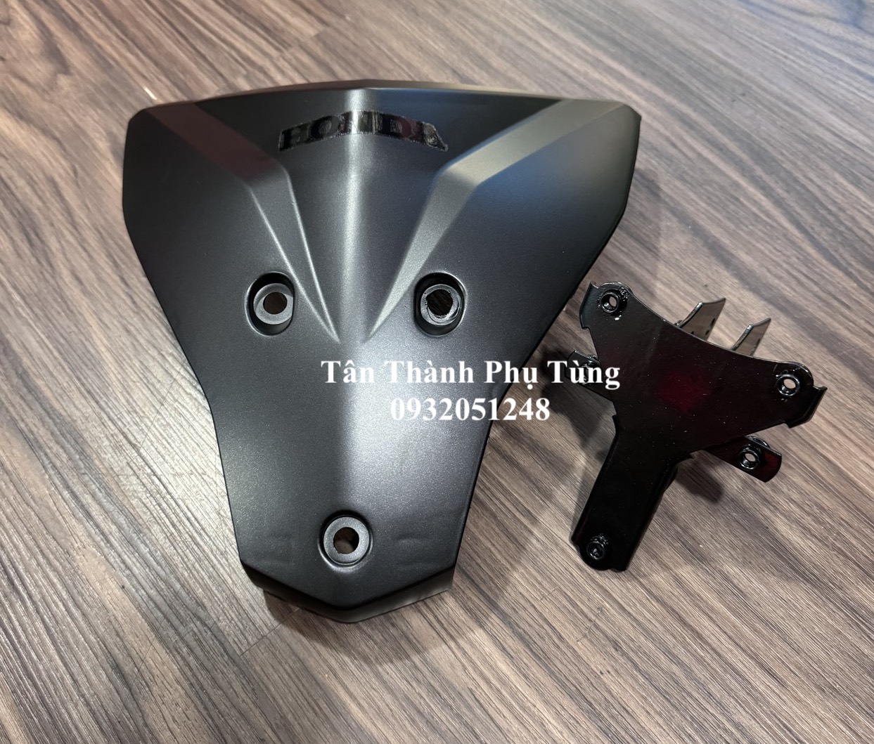 Nạ pat/ bas gắn rổ wave a 110 2017-2024