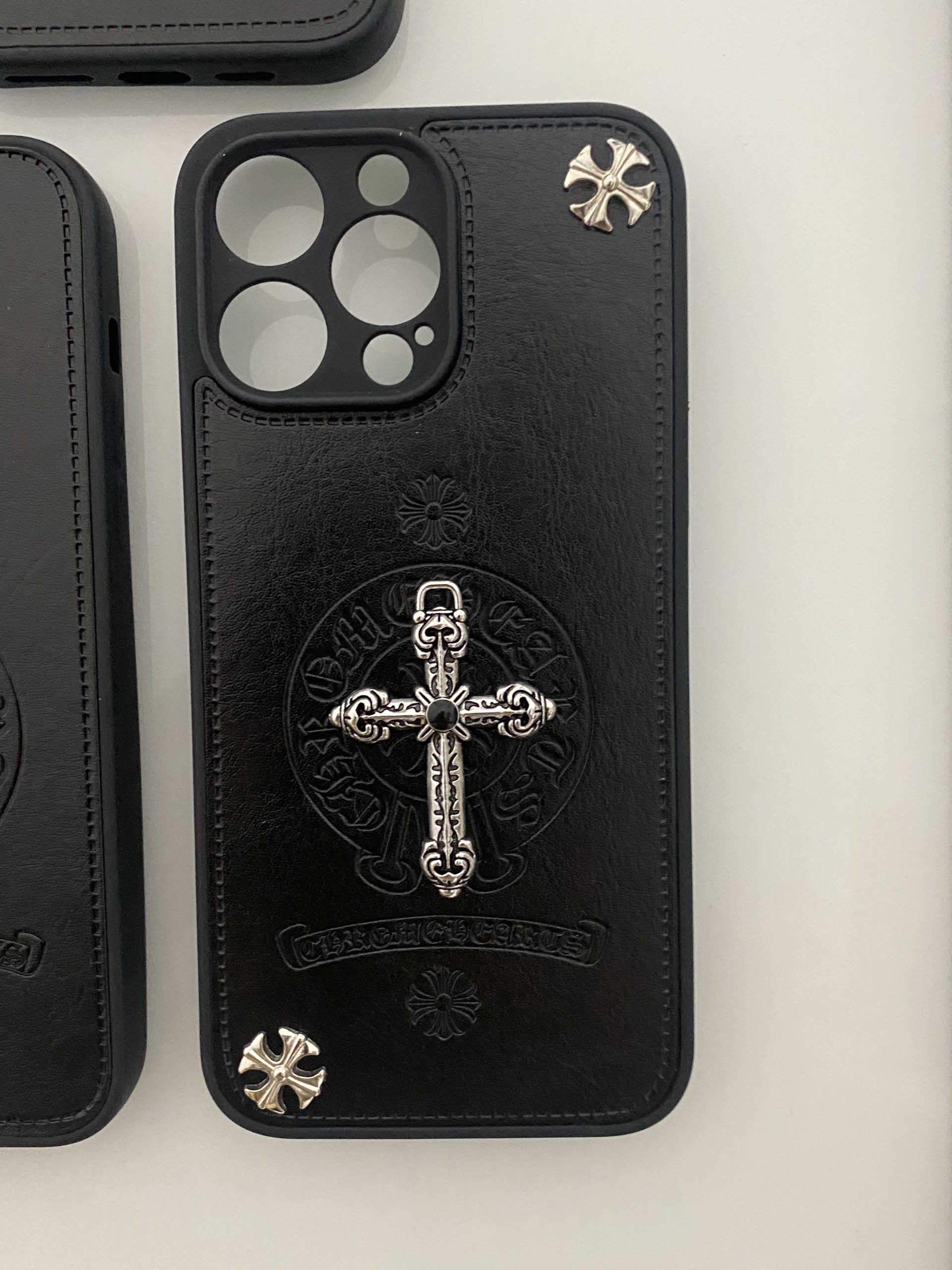 Ốp Lưng iPhone - Ốp iPhone Da Chrome Hearts