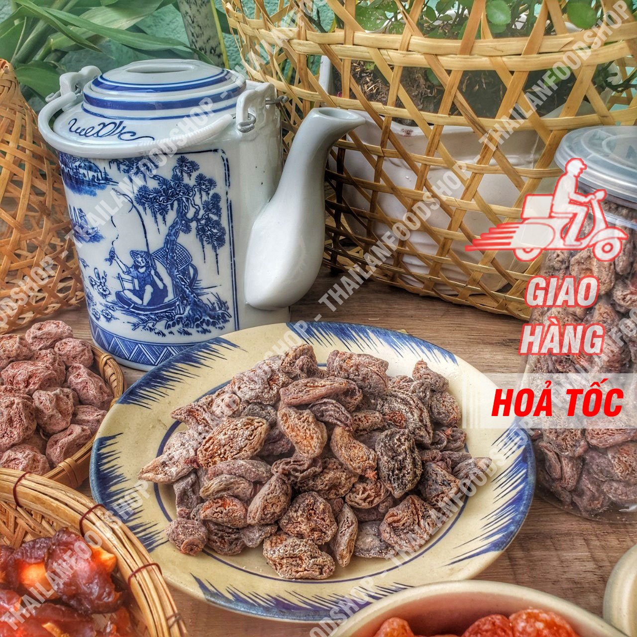Xí Muội Oliu Chua Ngọt ( Xí Muội Thịt ) - Lon 200gr