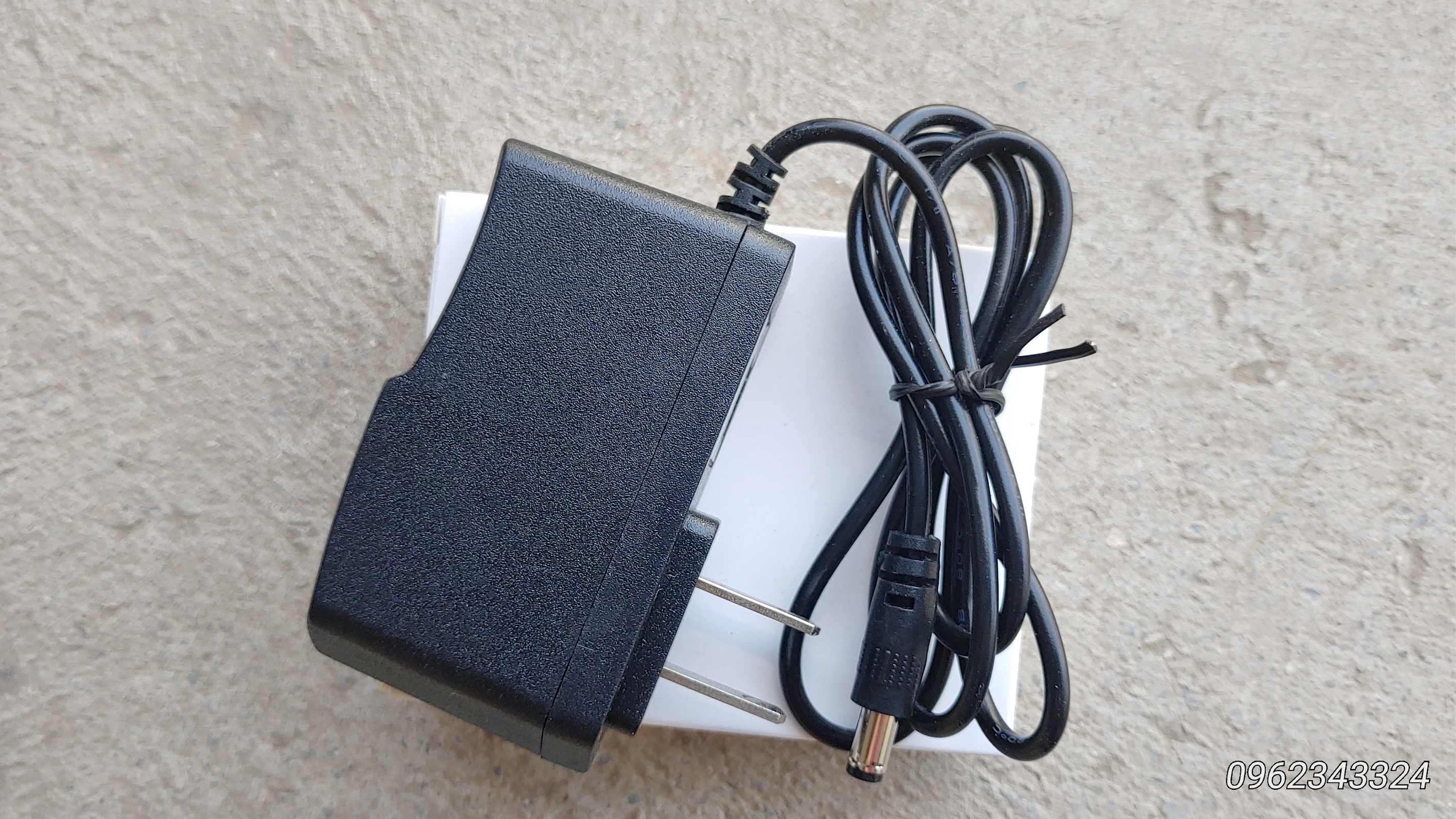 NGUỒN ADAPTER 5V 2A, CHO ANDROIDBOX, CAMERA IP,9v tplink0,6A, 9v850a mới