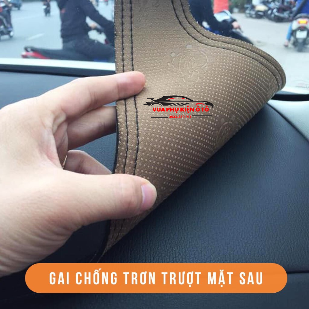 Thảm phủ taplo xe Mazda 3 đời 2019-2023 cao cấp