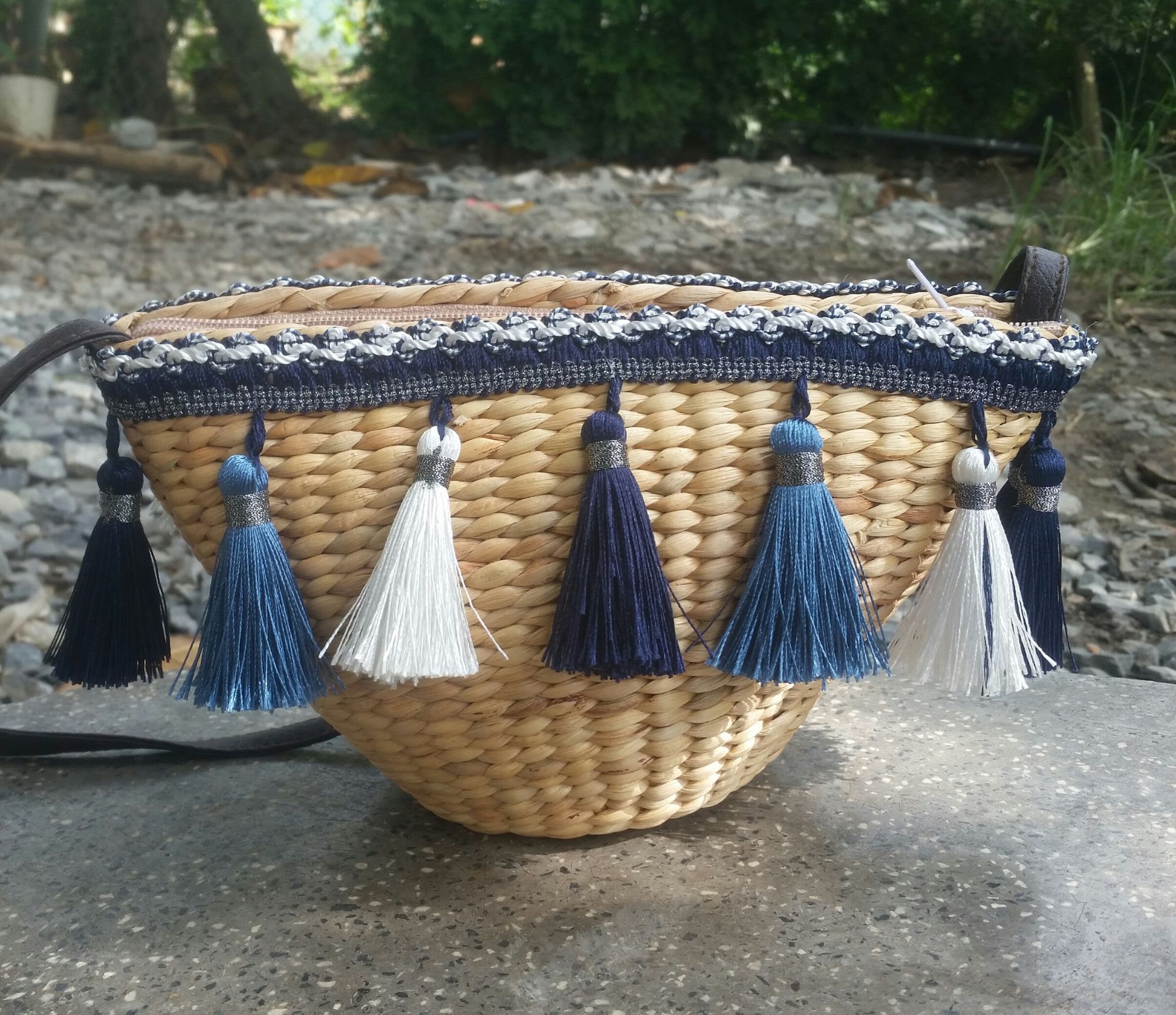 giỏ lục bình tua rua