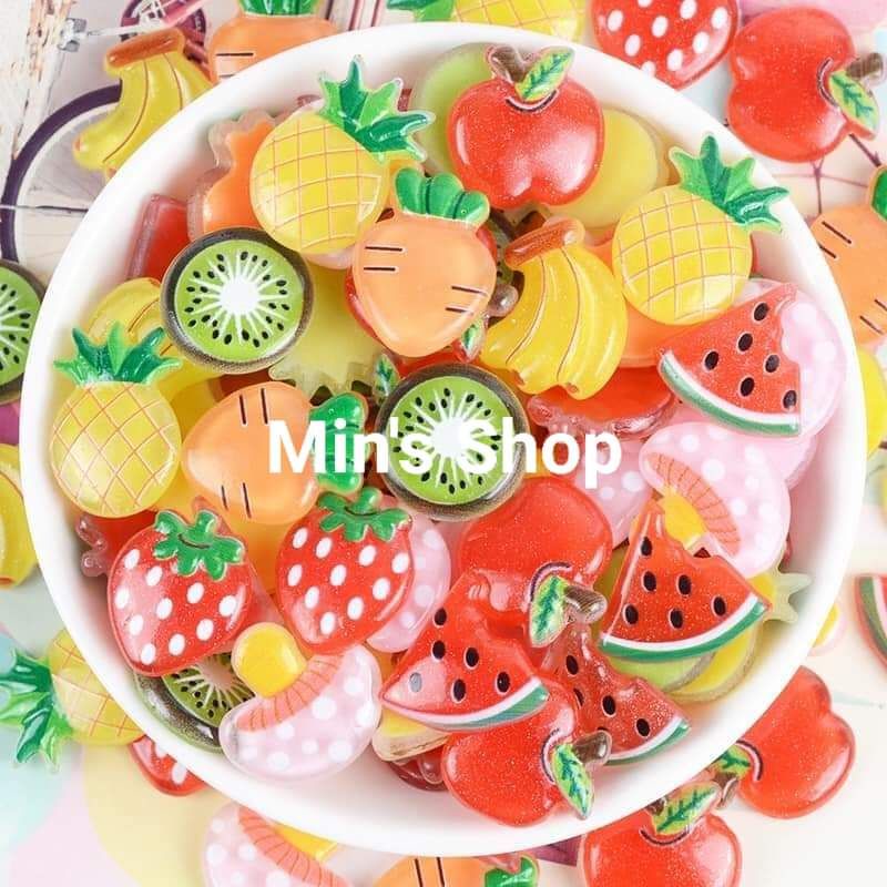 Set 10 charm  nhiều mẫu lựa chọn.