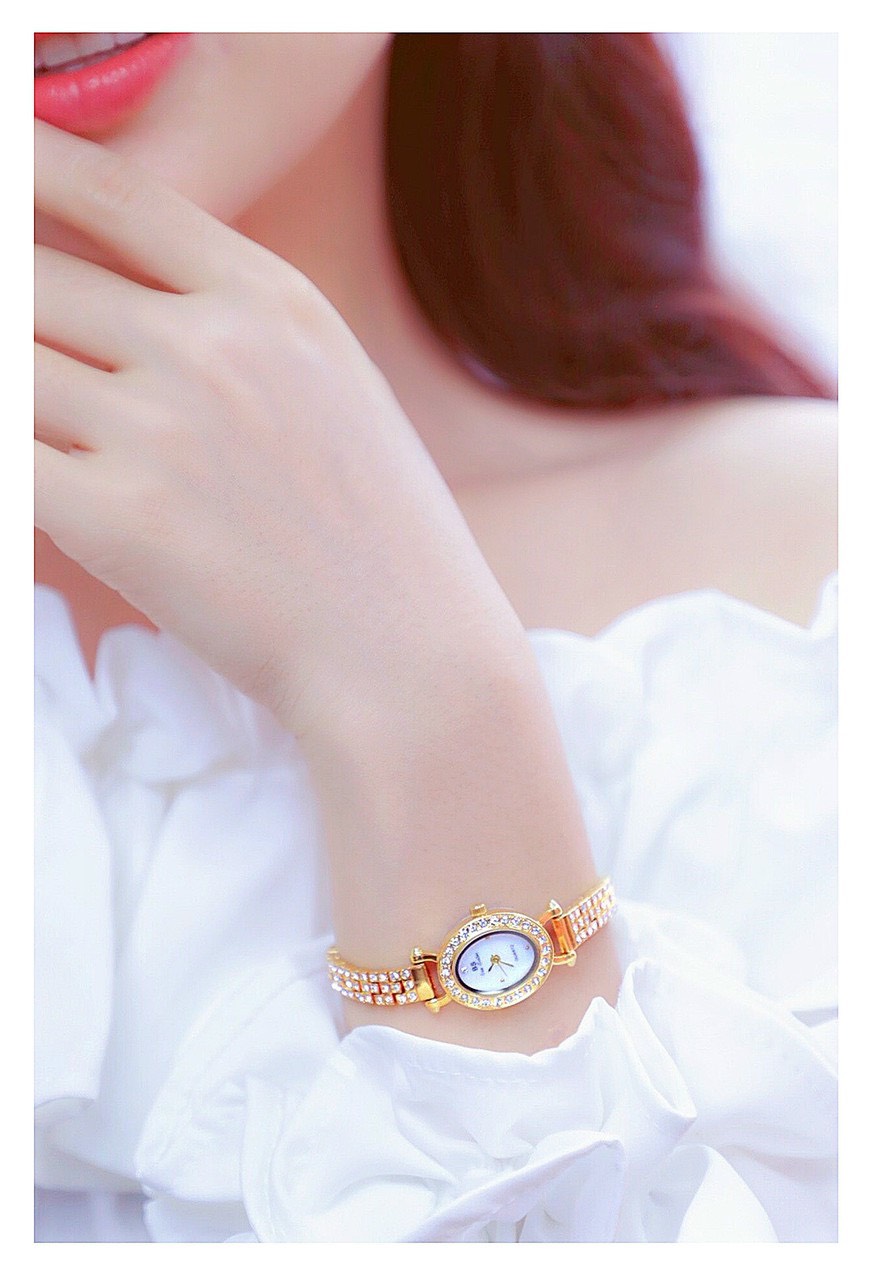 Đồng hồ thời trang nữ Bs Bee Sister đính cườm AYO111