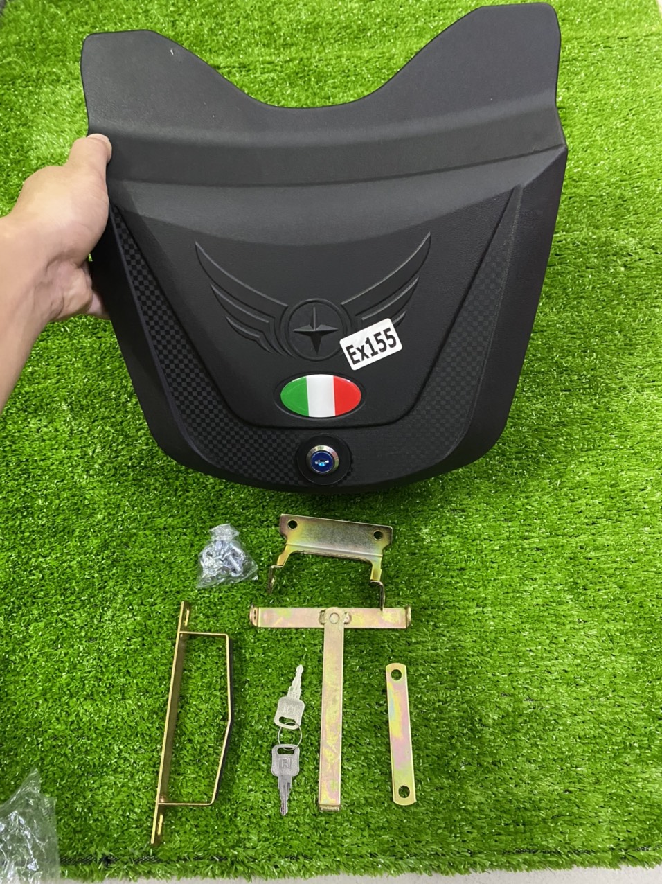thùng giữa givi xe exciter 155