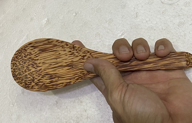 VÁ MÚC CƠM GỖ DỪA - THÌA XỚI CƠM LÀM TỪ GỖ DỪA - MUỖNG CƠM