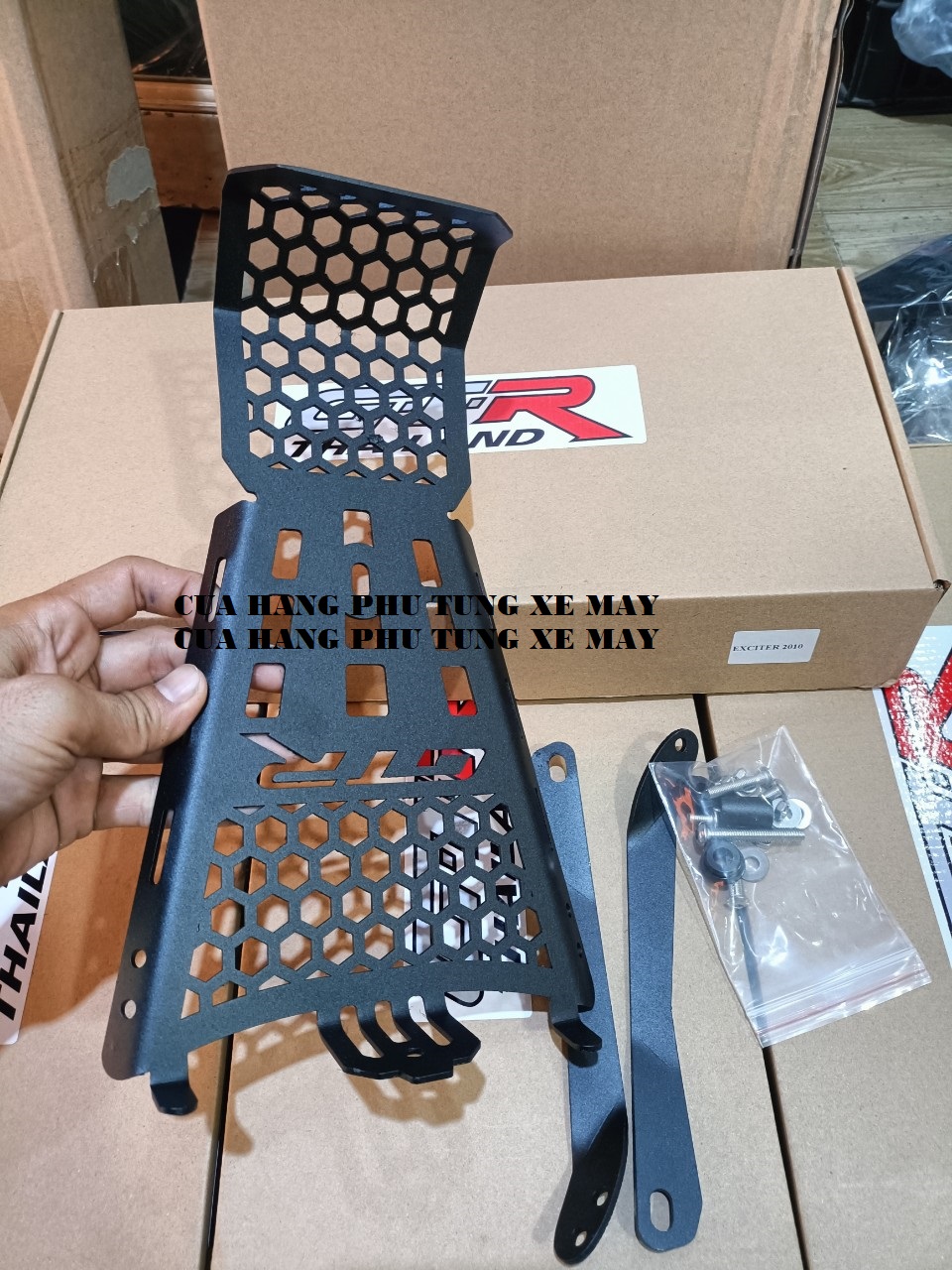 Baga giữa xe exciter 2006 - 2010 nhôm ctr xịn