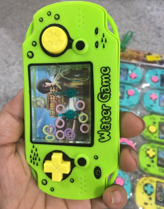 Đồ chơi game bấm vòng nước điện thoại