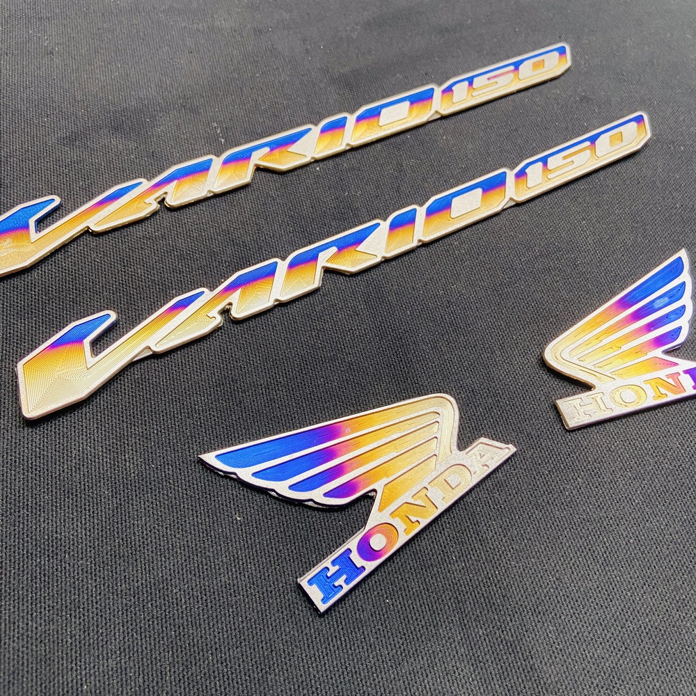 [HCM][CHUYÊN TITAN] TEM TITAN CHỮ VARIO 150 HỢP THỂ TEM TITAN CÁNH CHIM TITAN HONDA KEO 3M CAO CẤP (CHẤT LIỆU 100% TITAN)