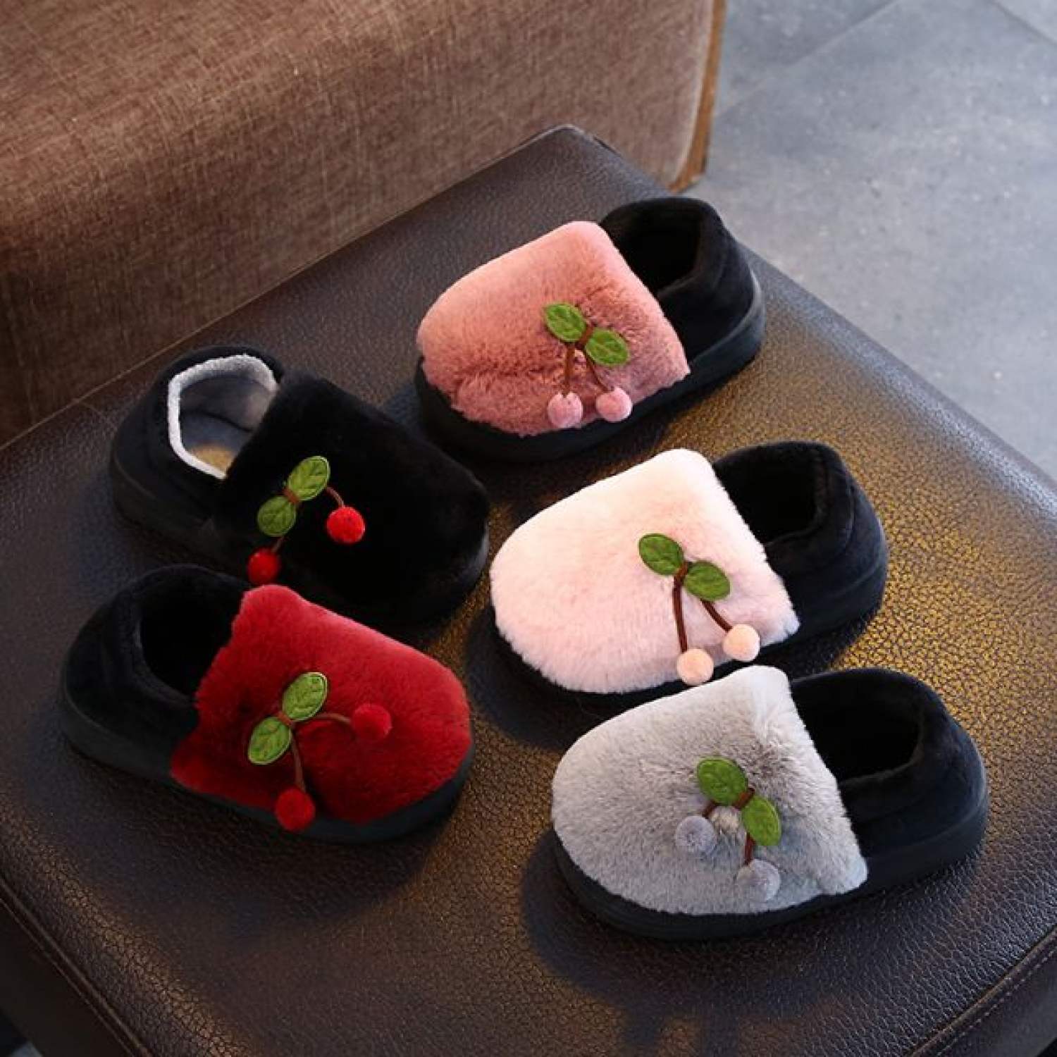 Dép Bông Điệu Đà Hình Quả Cherry cho Bé Đi trong nhà