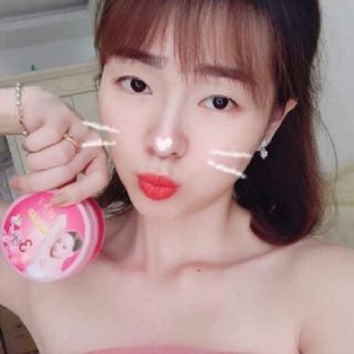Kem tẩy thâm nách 3 DAY nhanh chóng