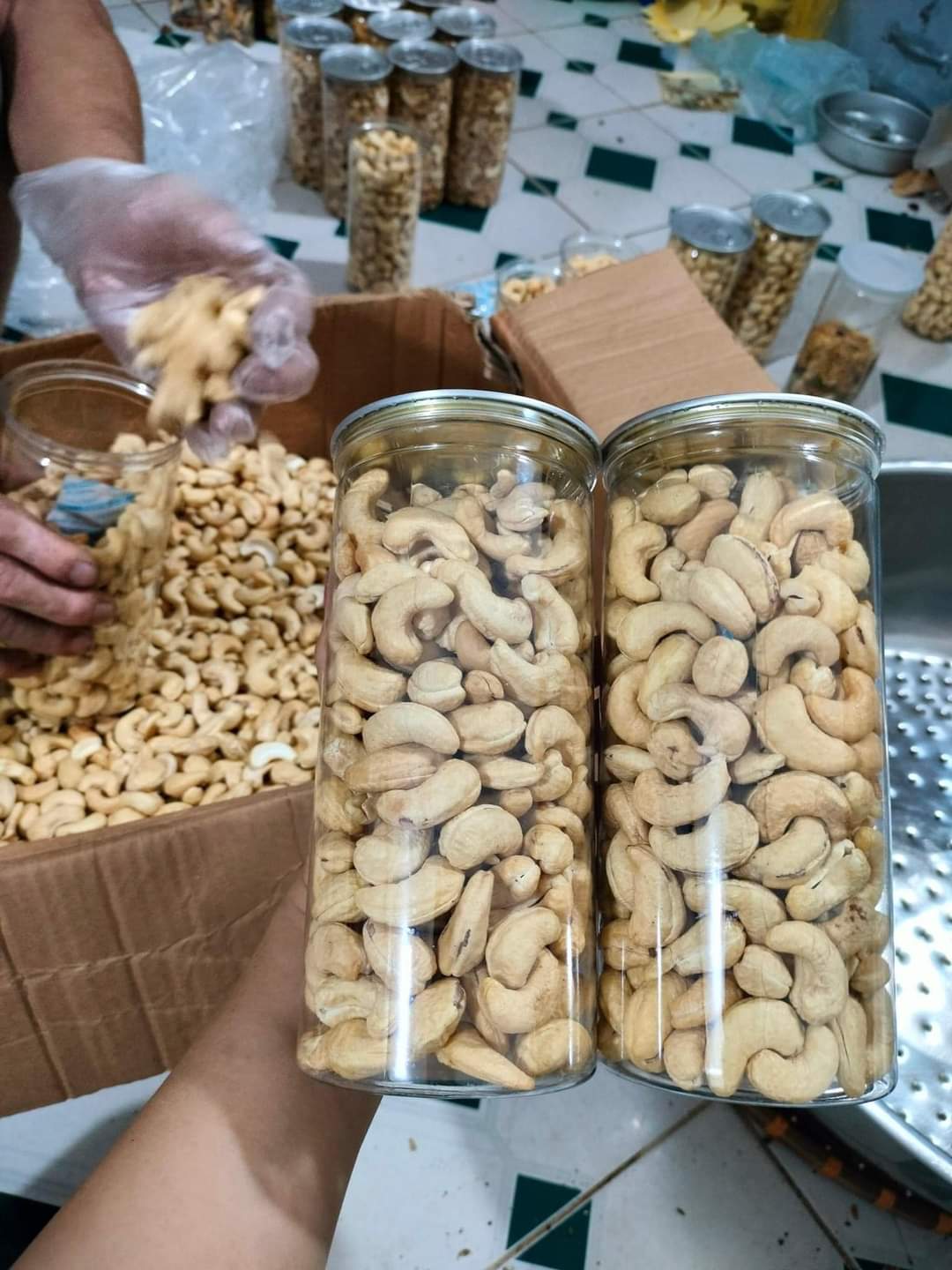 Hạt điều cồ xếp hoa rang muối chưa bóc vỏ(500g)