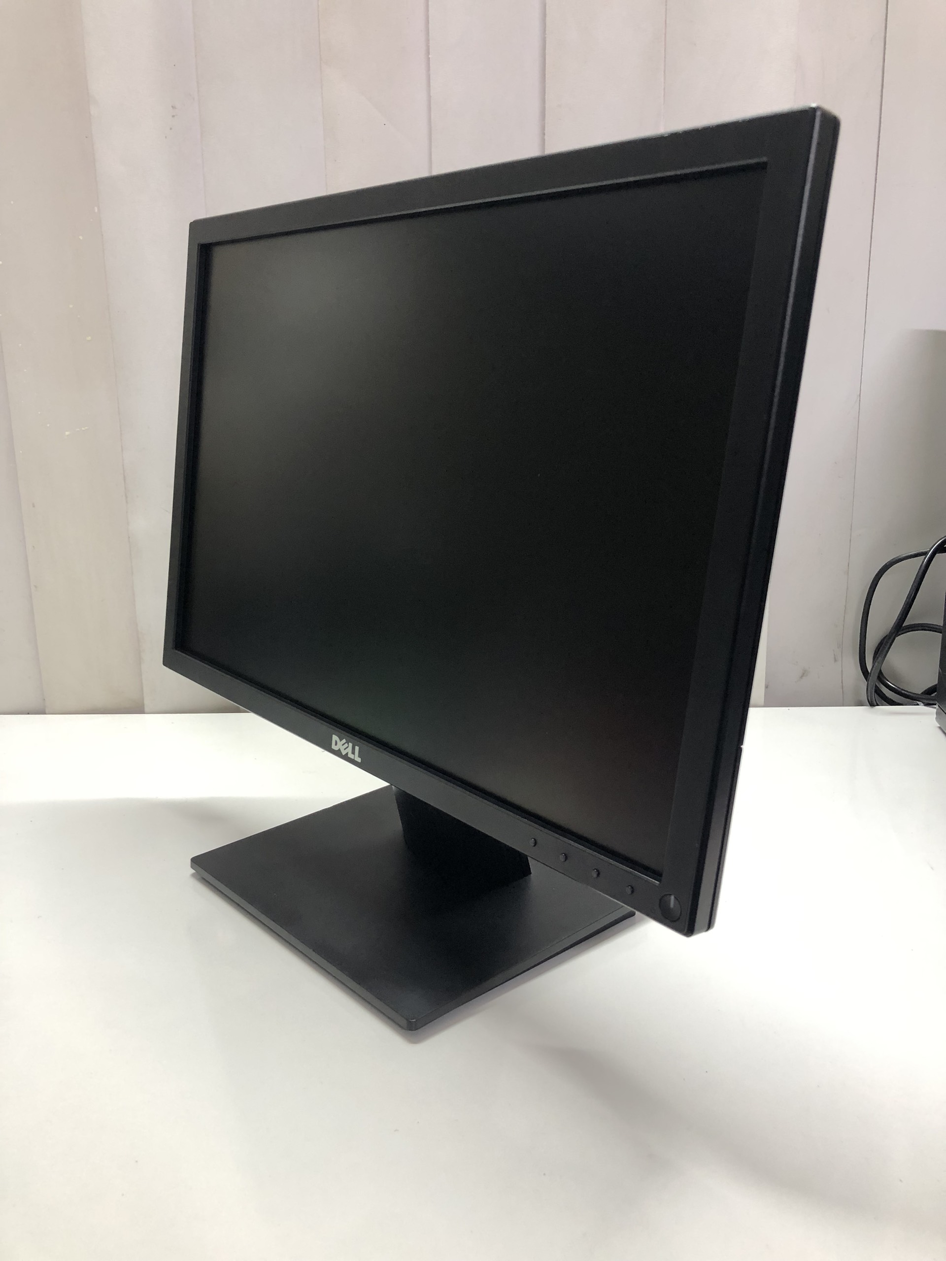 Màn hình 20 inch màn hình dell 2016 đẹp 99%