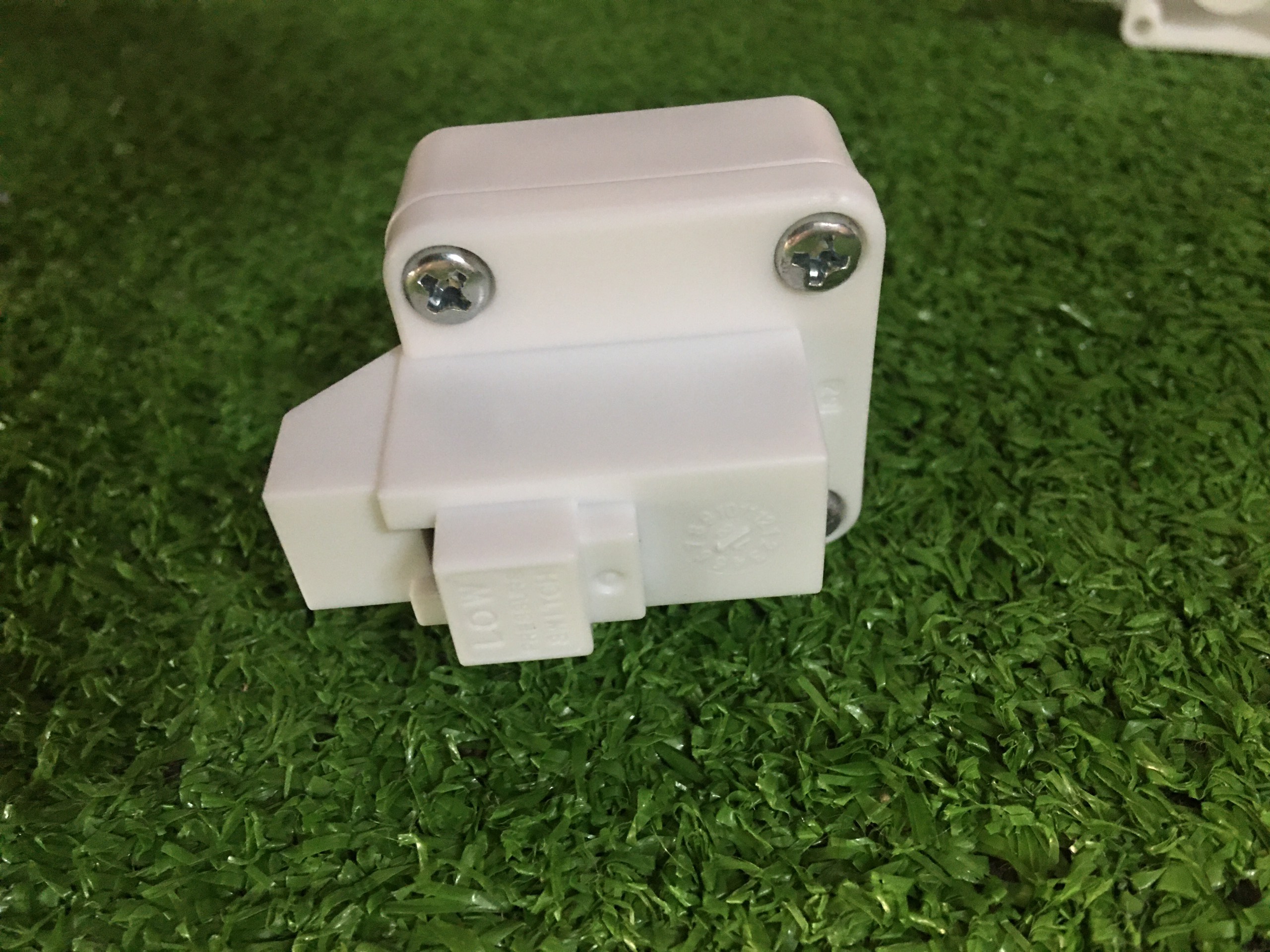 (HCM) Van Áp Thấp Máy Lọc Nước RO - Kết Nối Dây 6mm