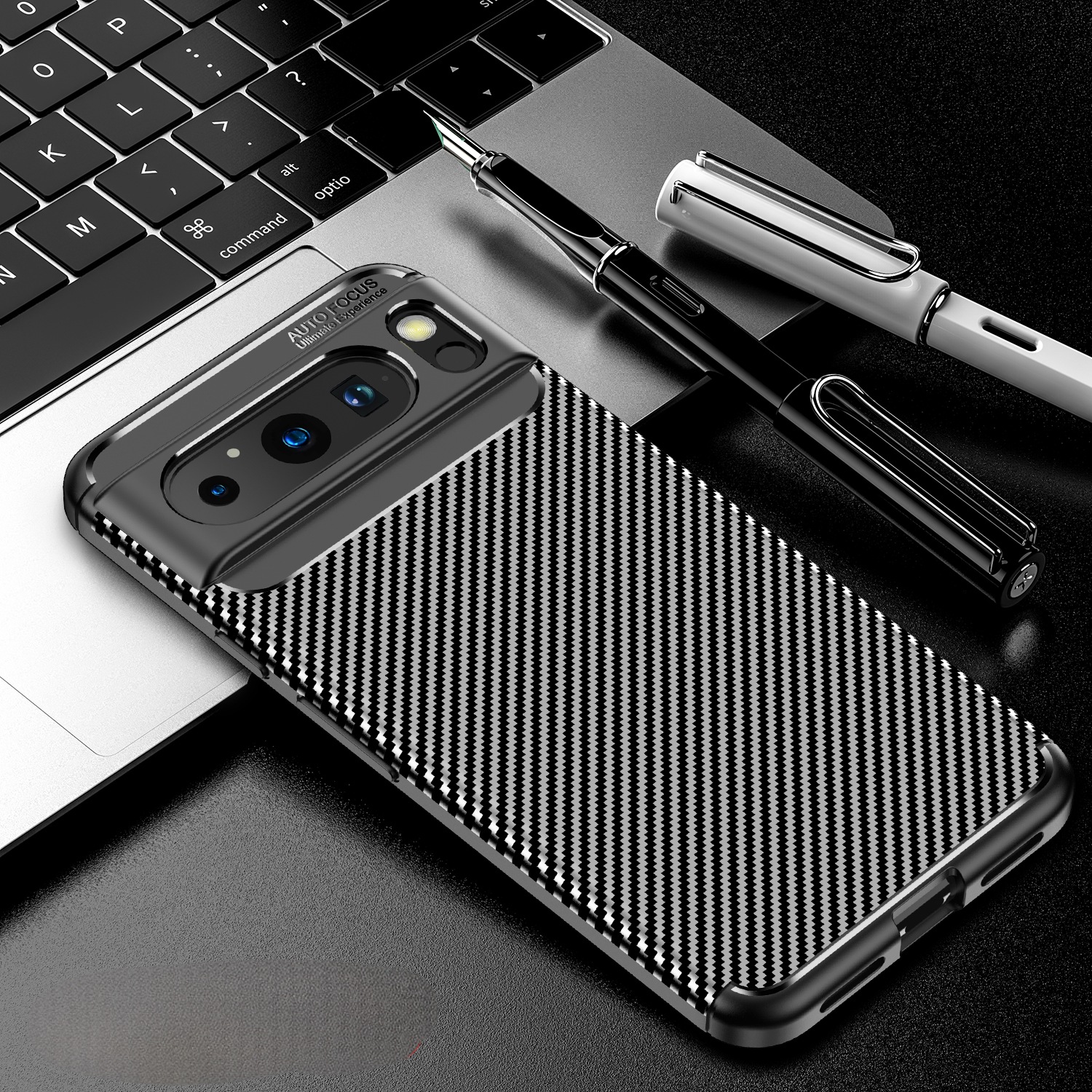 Ốp lưng Pixel 8 Pro vân rằn ri hiệu Auto Focus chống sốc chống va đập mạnh thời trang cao cấp
