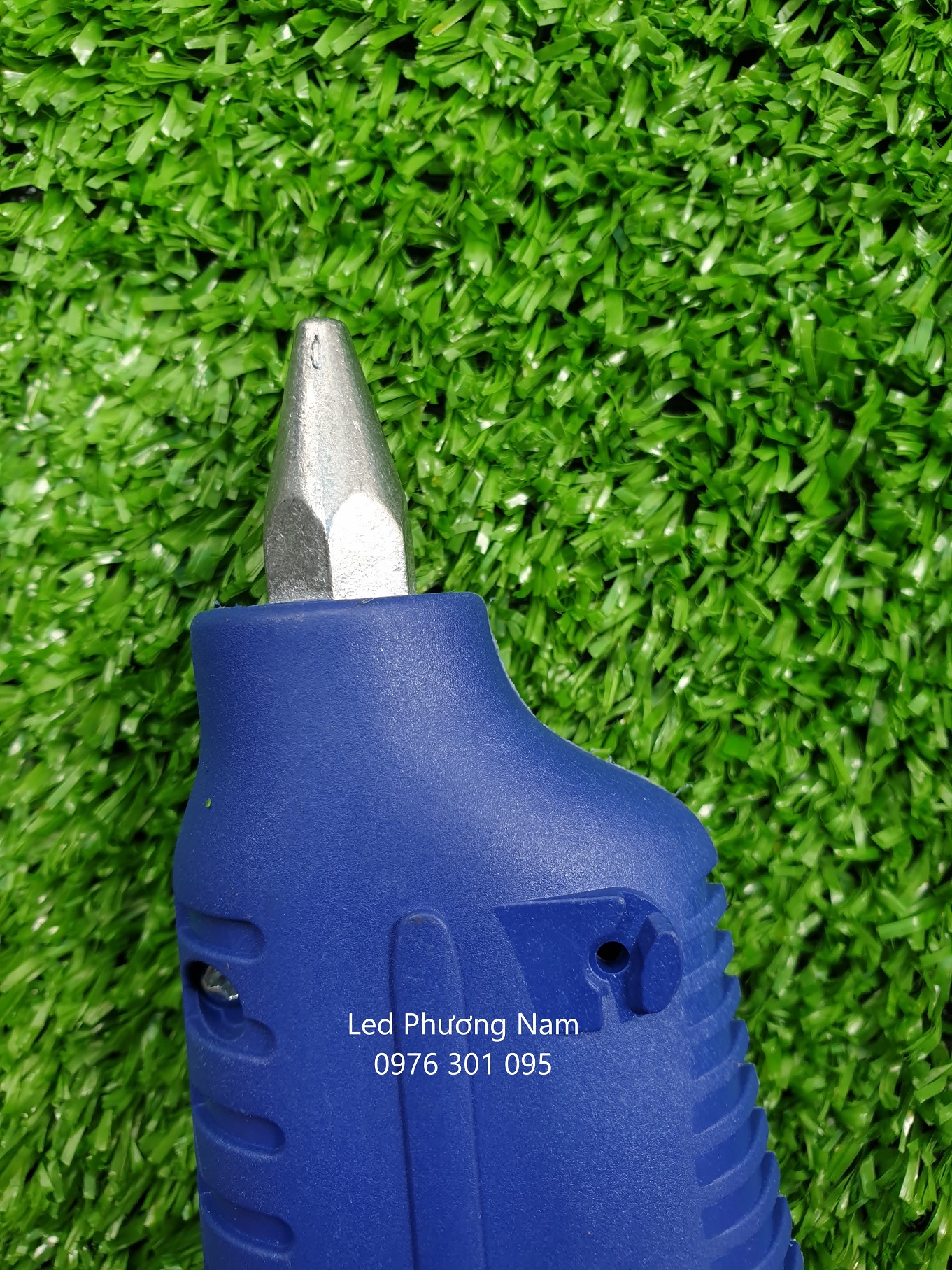 Súng Bắn Keo Tặng 5 Keo Nến (20w - 60w)