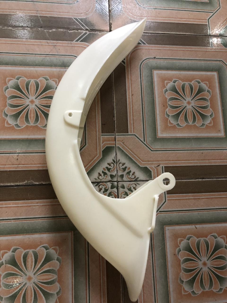 Chắn bùn (dè ) trước honda cub 81