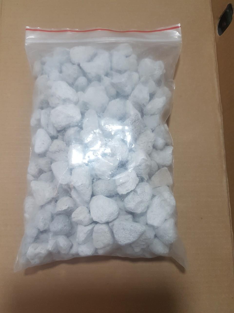 Đá Pumice (đá bọt núi lửa) trồng lan thoát nước giữ ẩm tốt