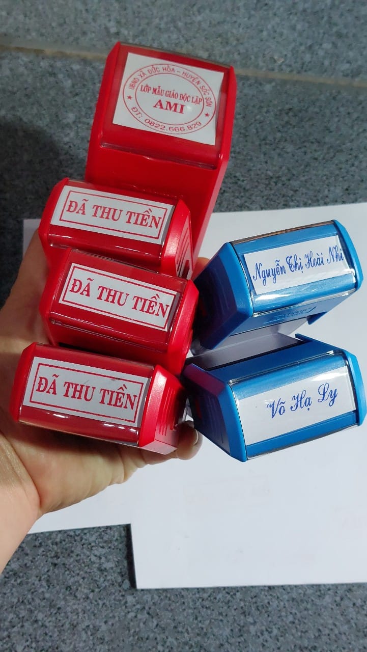 Khắc con dấu tên theo yêu cầu