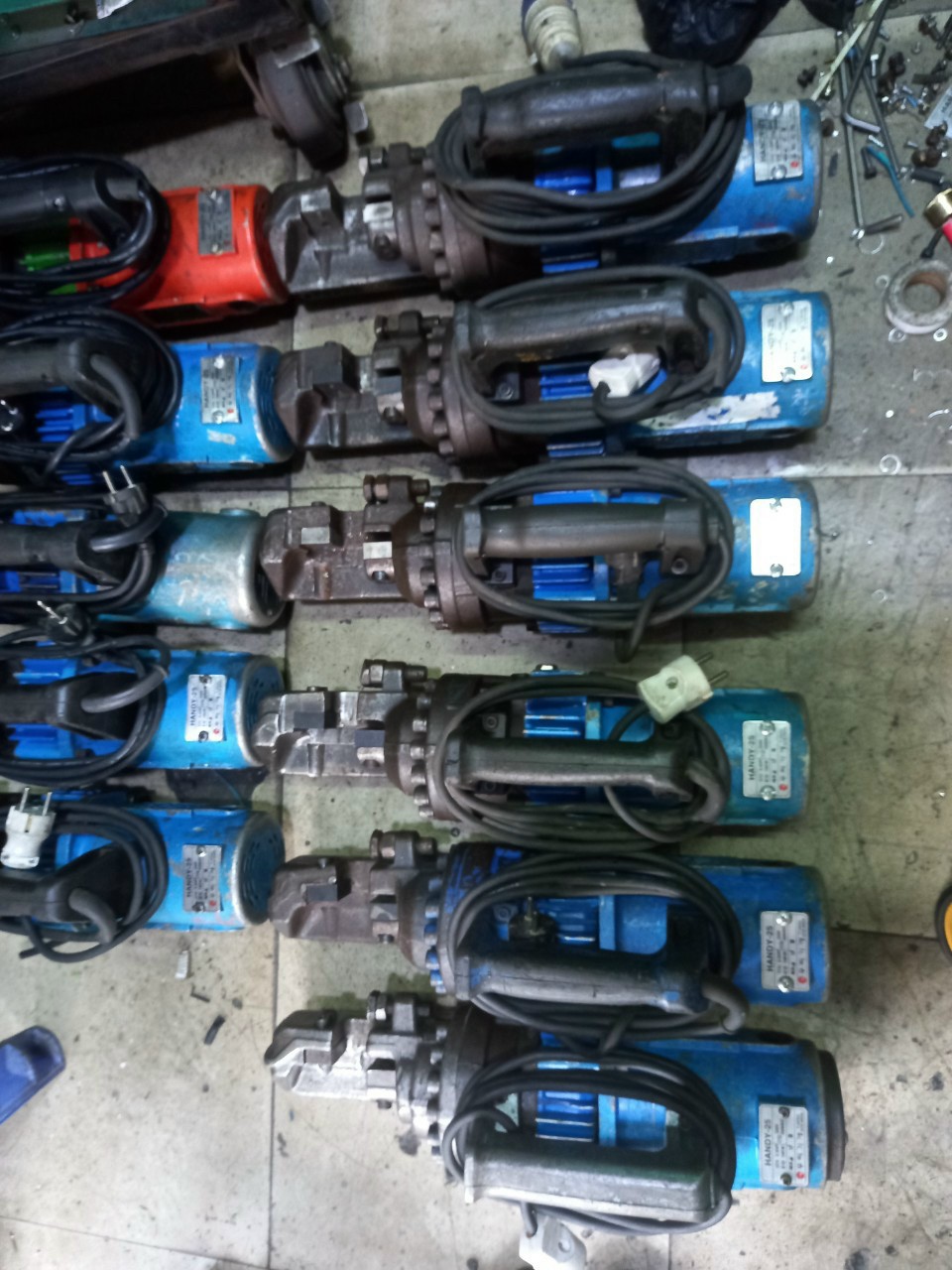 Máy Cắt Sắt Thủy Lực Cầm Tay Phi 25 Hàn Quốc ( cũ)