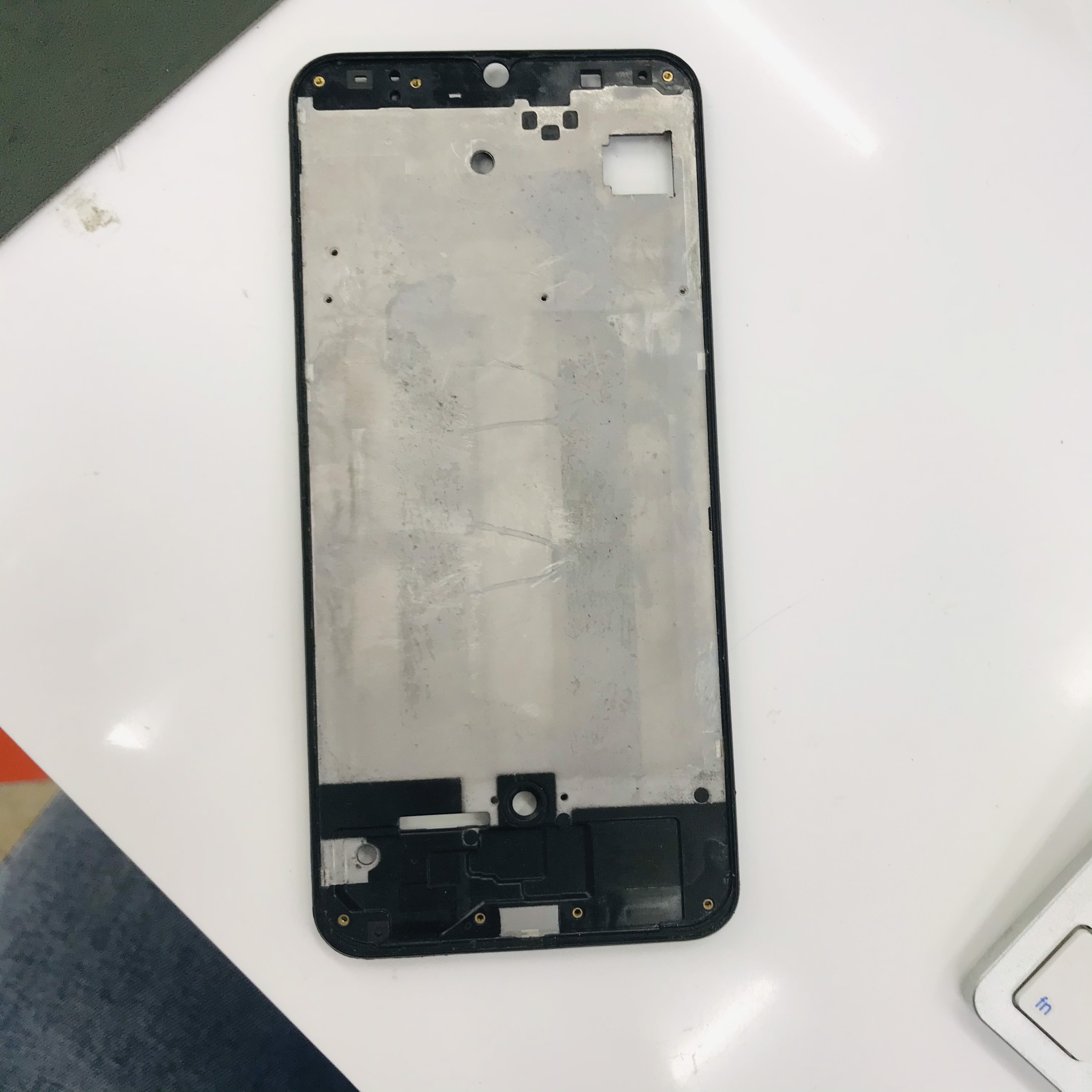 Khung xương / viền benzen Samsung A50 zin bóc máy , bảo hành lỗi