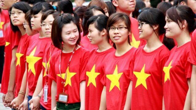Áo Thun Cotton Cờ Đỏ Sao Vàng