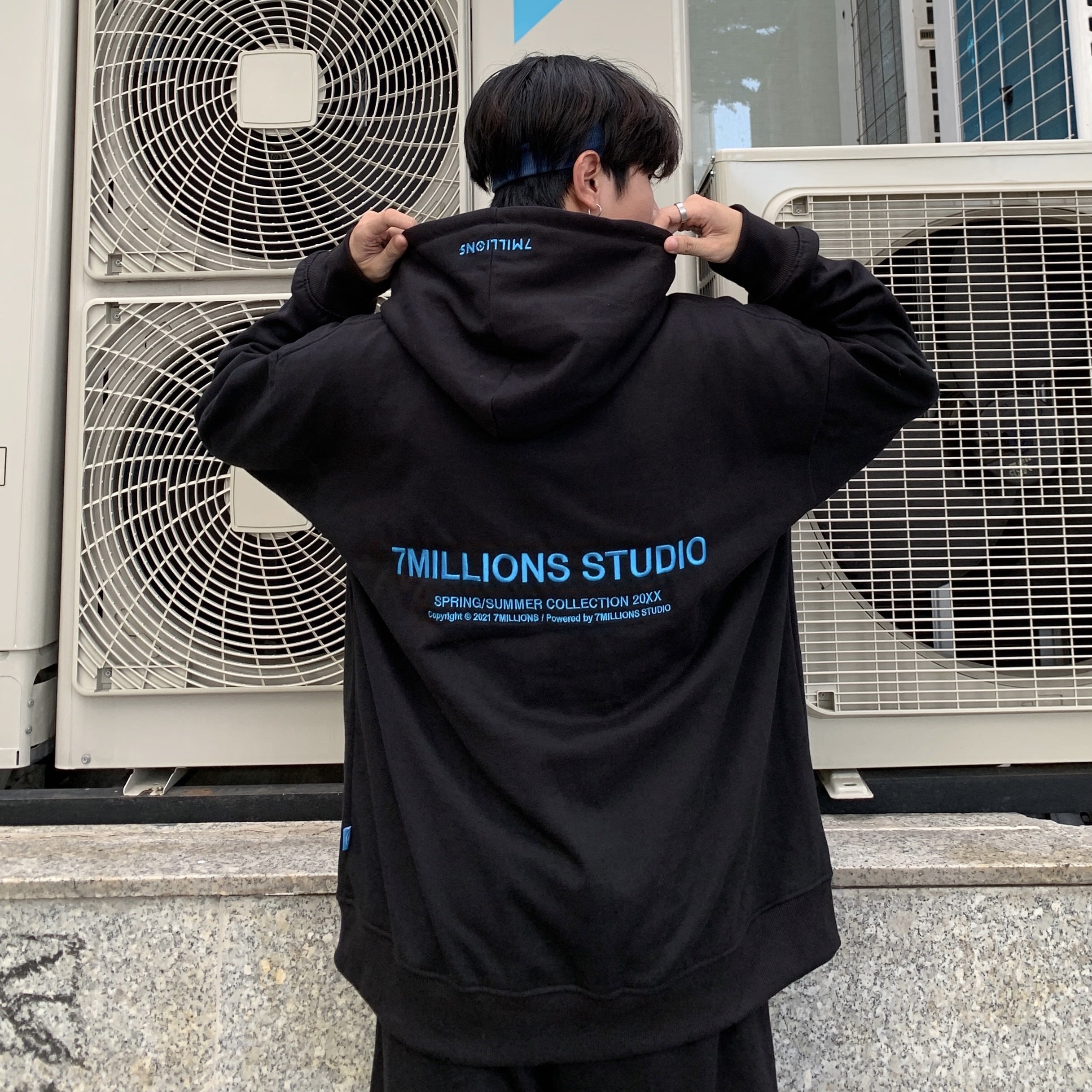 7MILLIONS Hoodie Essential+ / Màu đen / Đi kèm Box