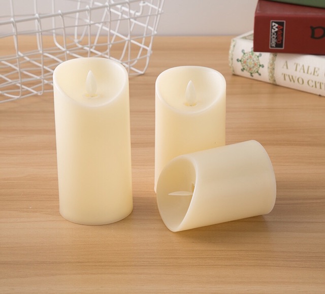 Nến điện tử cỡ đại cao 15cm,18cm,12cm (gồm 3 cây)