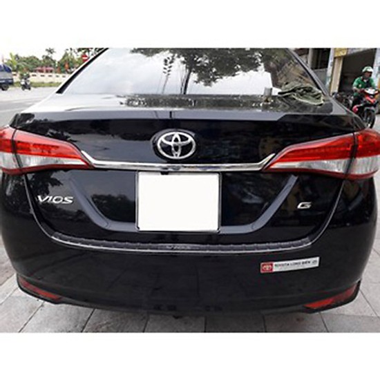 ỐP TRANG TRÍ VIỀN CỐP TOYOTA VIOS 2019-2020