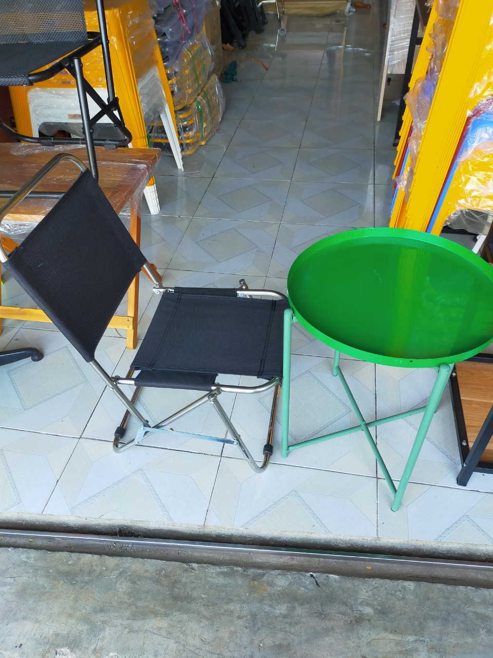 Bàn cà phê trà chanh trà sữa
