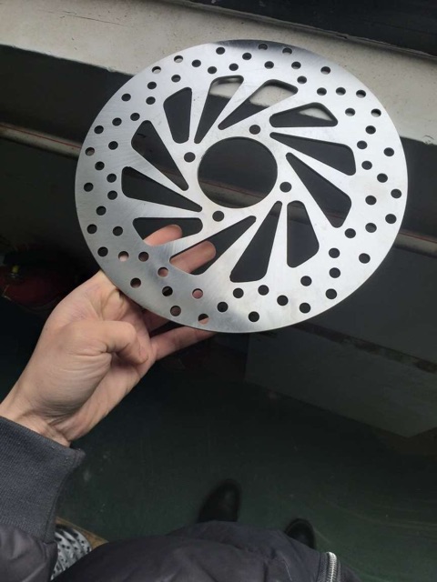 [HCM]Dĩa thắng 4 lổ SIZE 245mm DISE