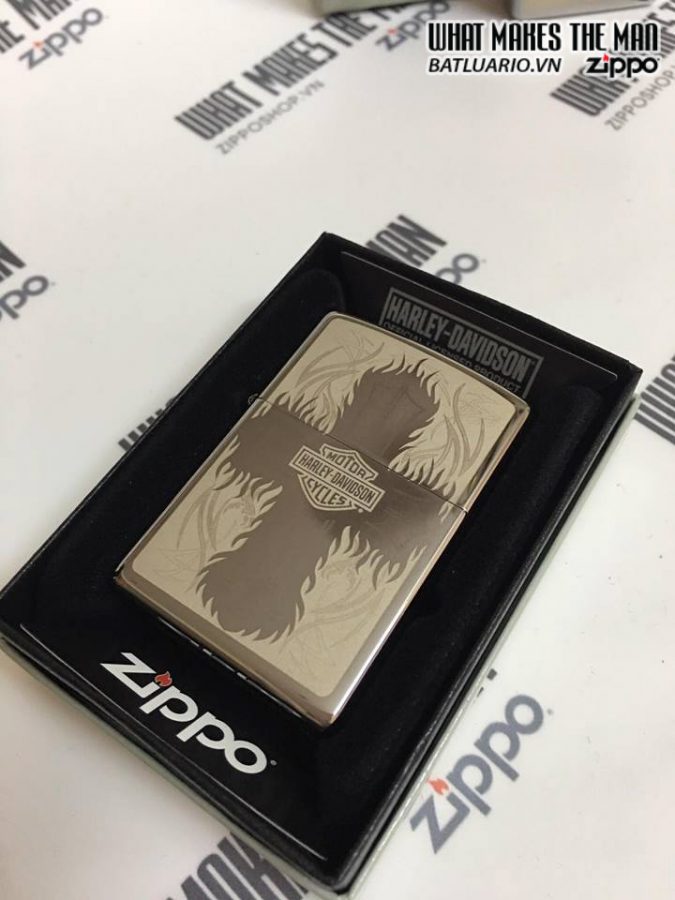 Zippo 28982 - Zippo Harley Davidson Cross Polished Chrome