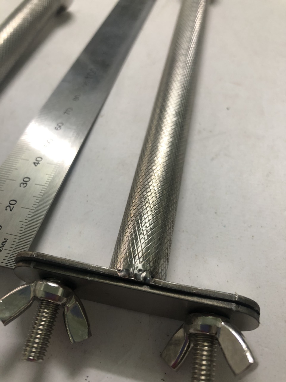 Cầu mài móng inox có pát treo lồng