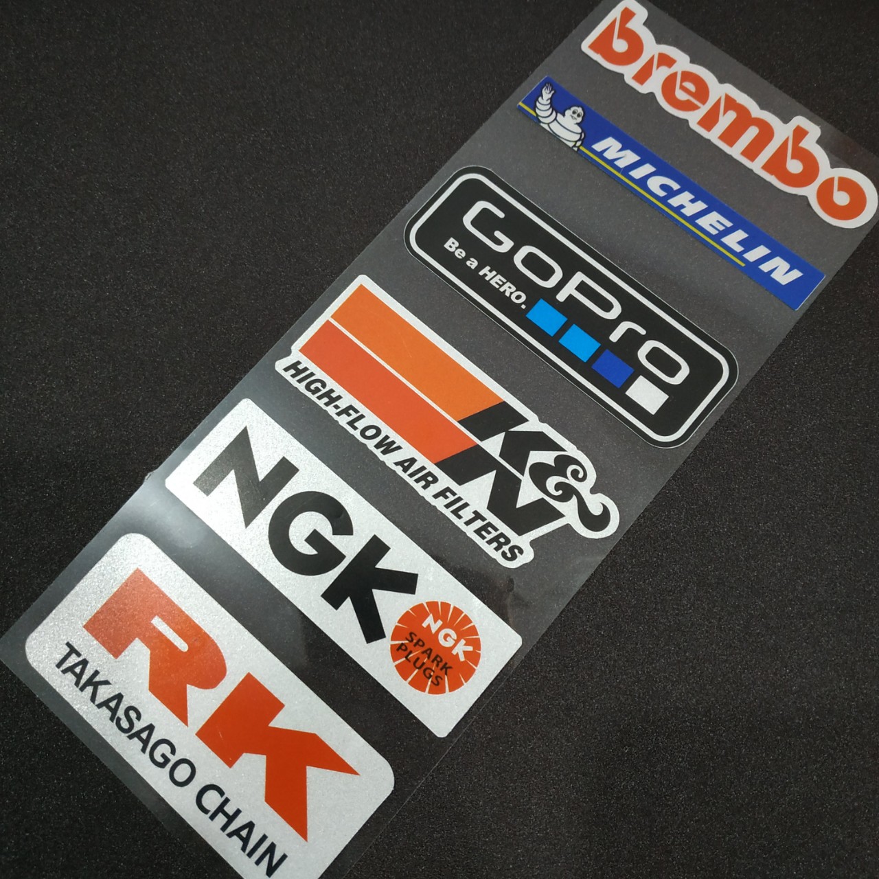 [P3]Tem dán xe vỉ 6 sticker full logo chống thấm nước