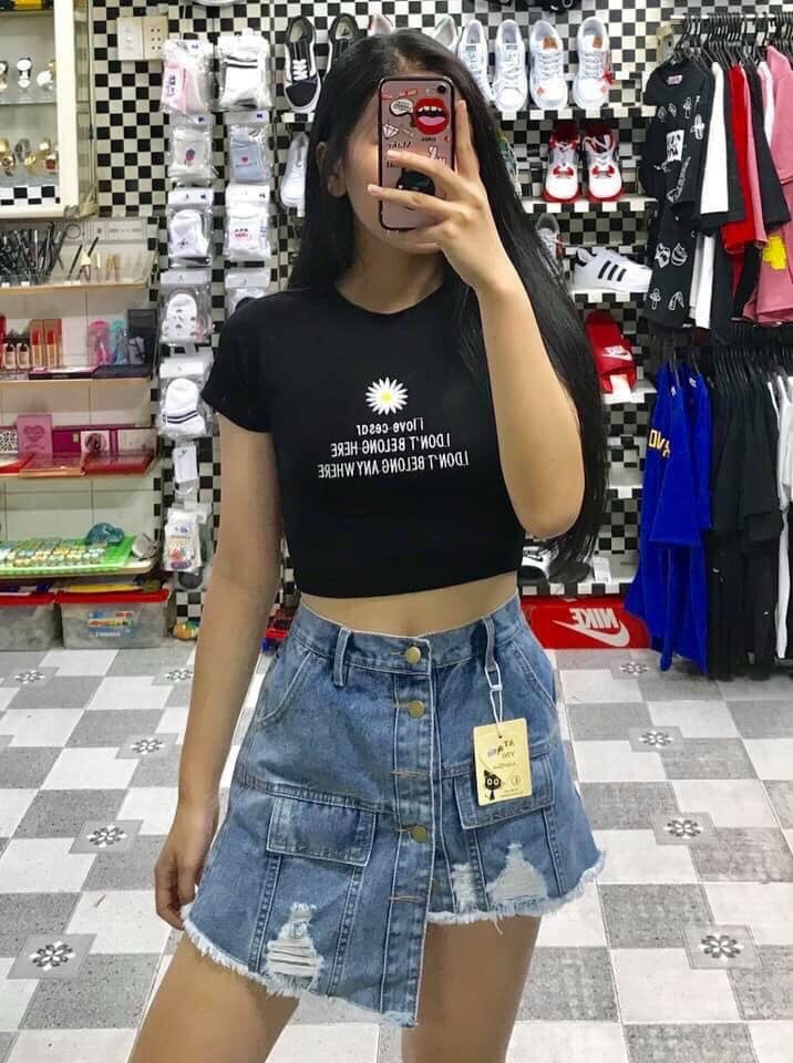 [HCM]Áo croptop thêu hoa cúc